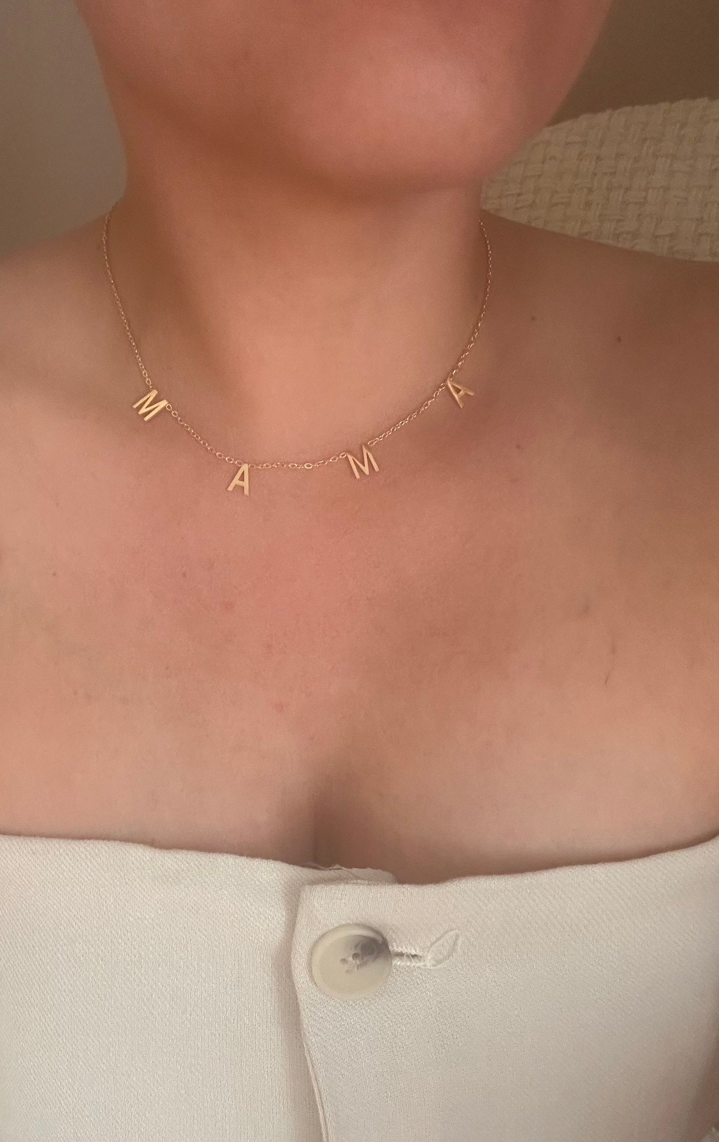 MAMÁ Necklace