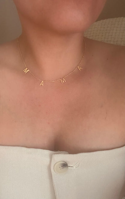 MAMÁ Necklace