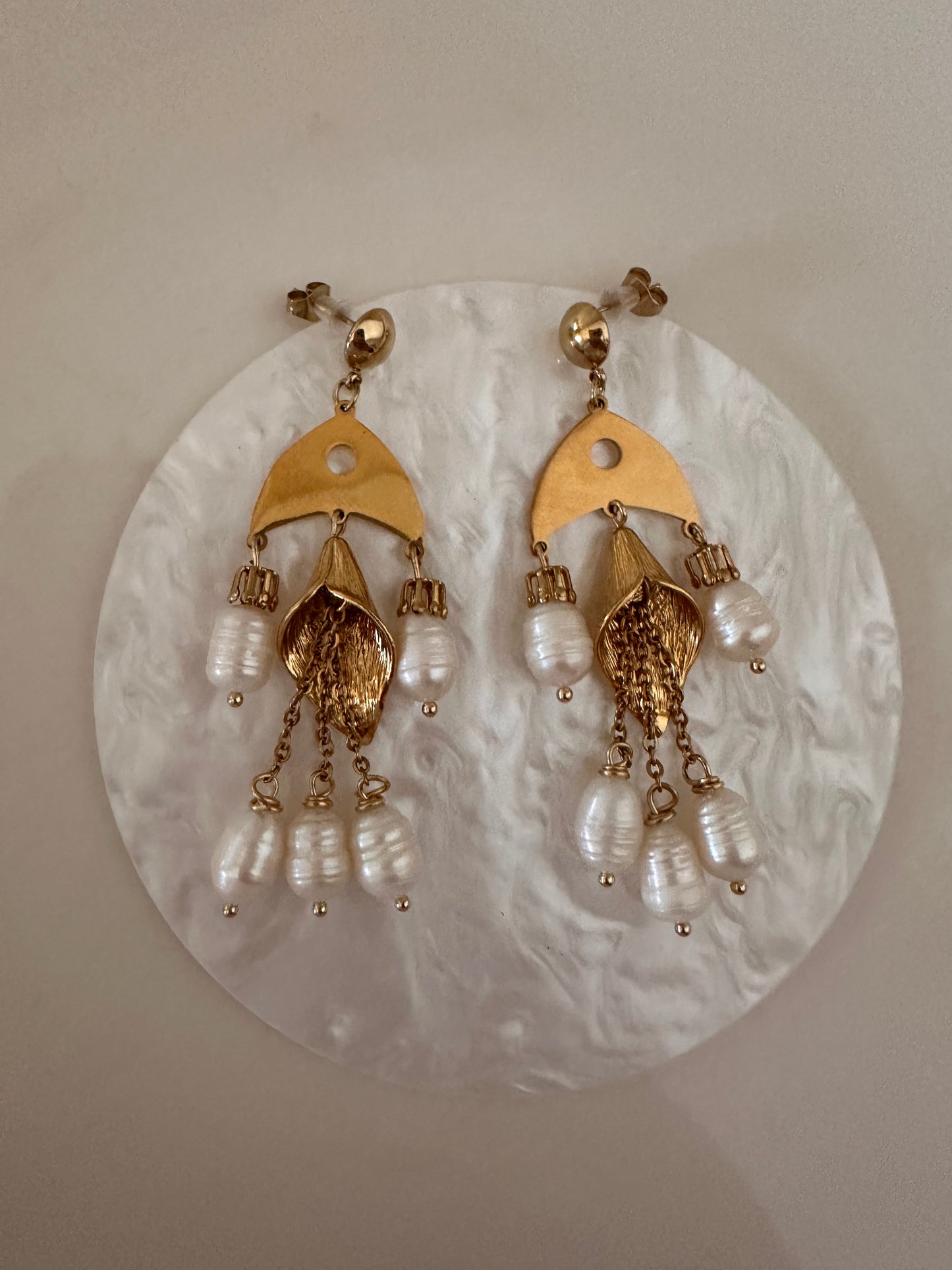 Fish Pearl Earrings