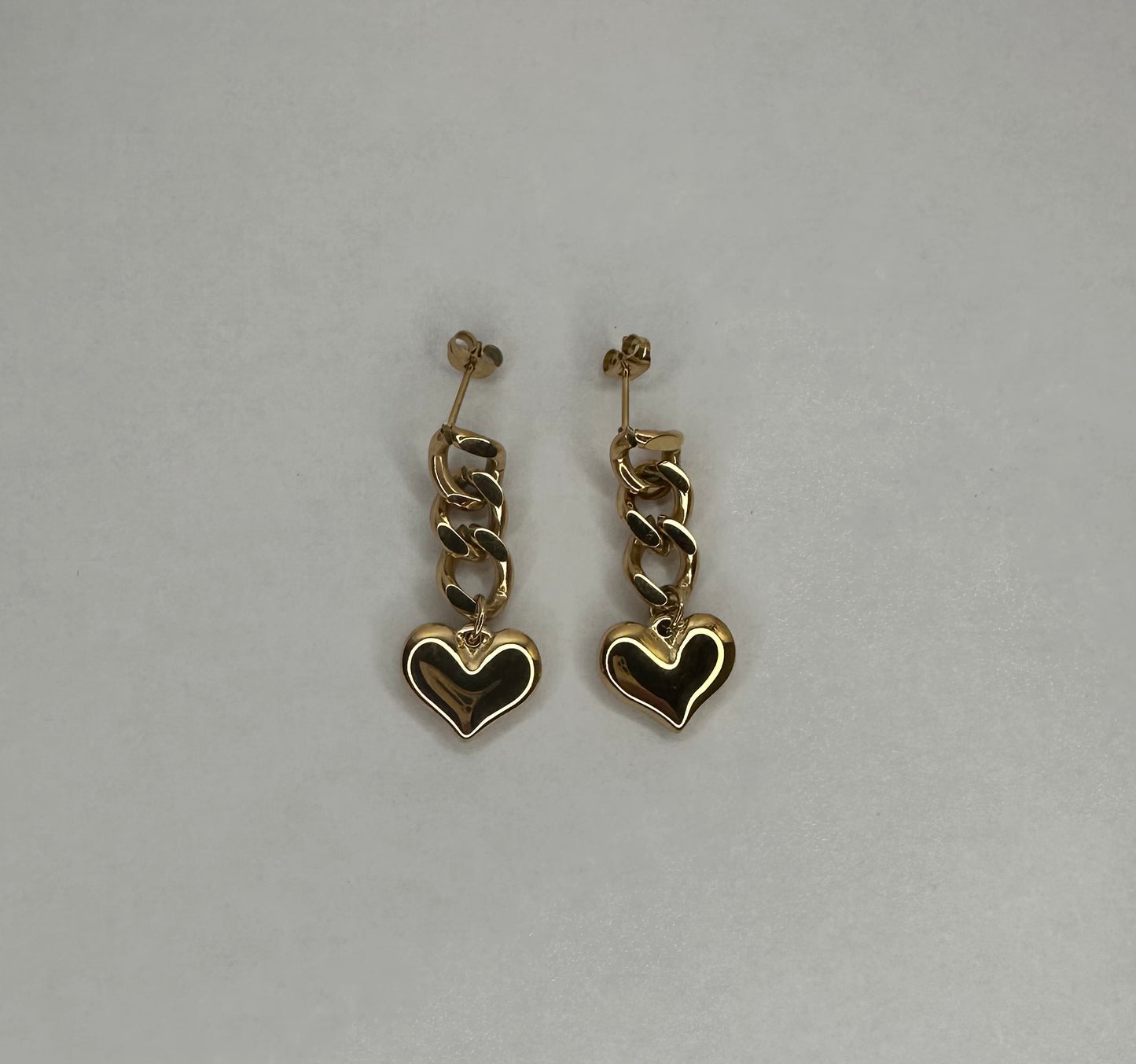 Pendientes de cadena con forma de corazón