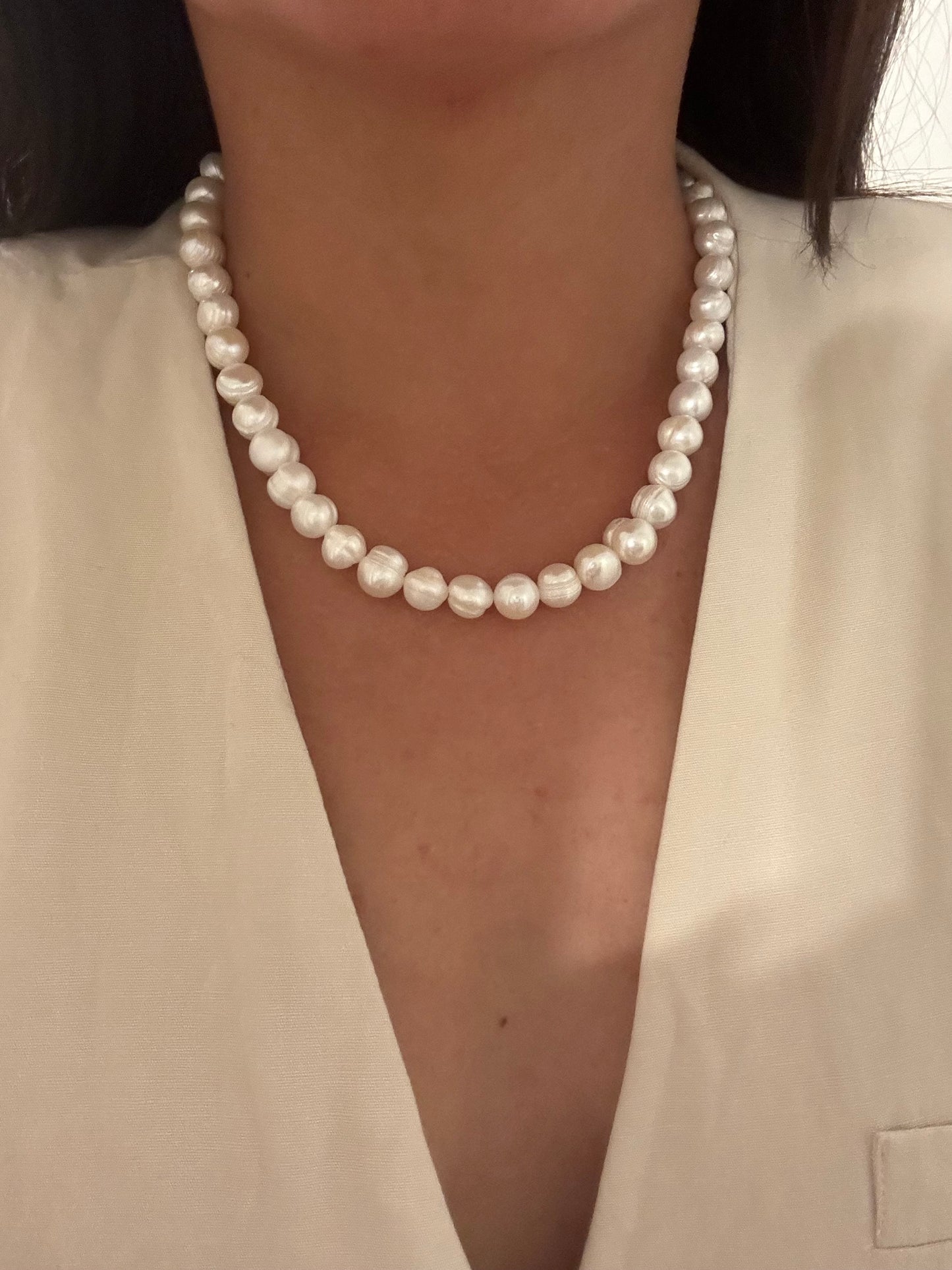 White Pearl Necklace.