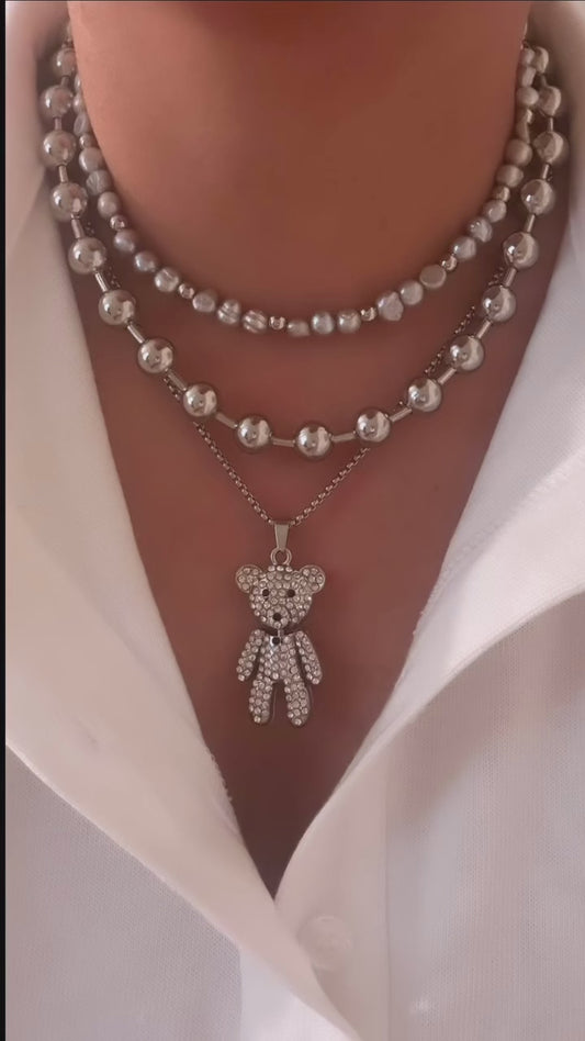 Collares de plata